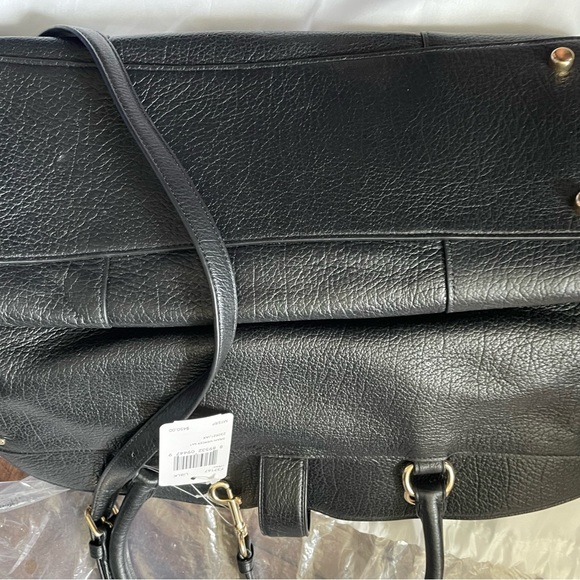 NWT Authentic Coach Purse and purse. Comes with dust bag price on tag is USD - Picture 7 of 7